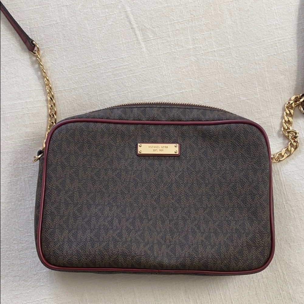 Authentic Michael Kors Crossbody